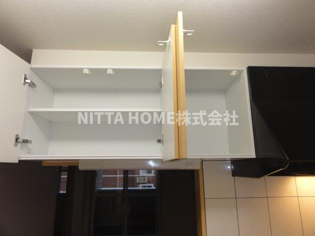 エスポワールのその他|キッチン上部の収納です＊