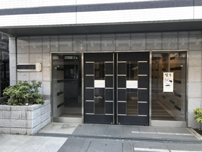 【エントランス】 | メインステージ千代田岩本町コモデ