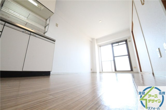 ベルトピア西明石7の居間・リビング|※類似写真