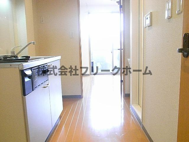 ゼルコバハイツの玄関
