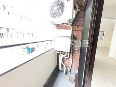 【バルコニー】 | 山田ビル | バルコニー付きです