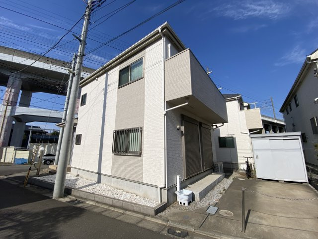 清瀬市下宿2丁目　北西角地の中古戸建の外観