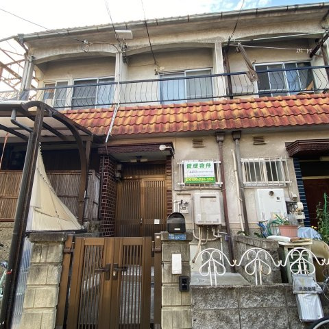 佐太中町１貸家