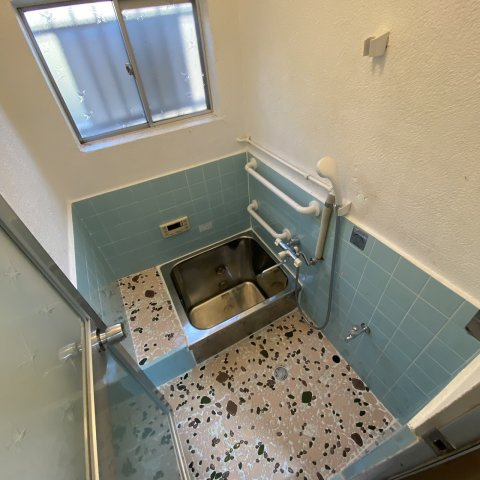 佐太中町１貸家の浴室