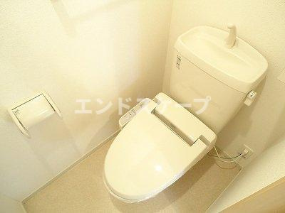 シャン・ヴィラージュのトイレ|高崎、前橋のお部屋探しはエンドスケープまで！お客様の理想お聞かせ下さい♪