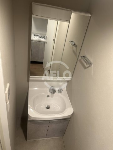 WORVE大阪本町の洗面所|WORVE大阪本町　独立洗面台