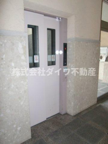グランデュールのその他共用部分|便利なエレベーター付き