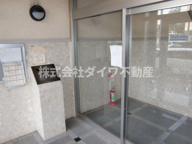 グランデュールのエントランス|オートロック付き