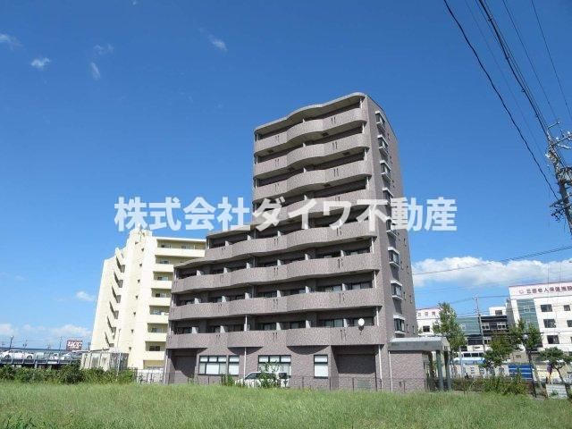 グランデュールの外観