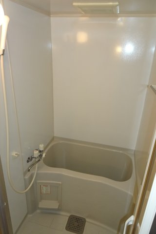 グランデュールの浴室|※2022年8月撮影