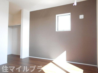 【洋室】 | 郡山市大槻町前畑新築一戸建て3棟 | 落ち着いた色調の洋室です