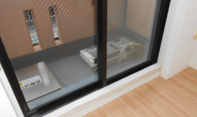 ライオンズマンション上野松が谷第２のバルコニー