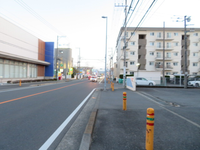 厚木市岡田２丁目の工場