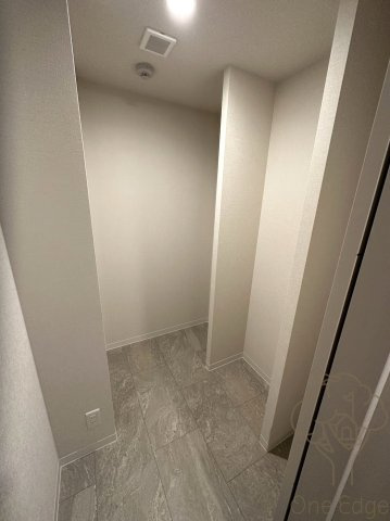 グランヴィラッセ北梅田の玄関