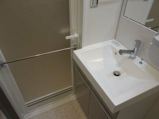 アークレジデンス東武練馬の独立洗面台