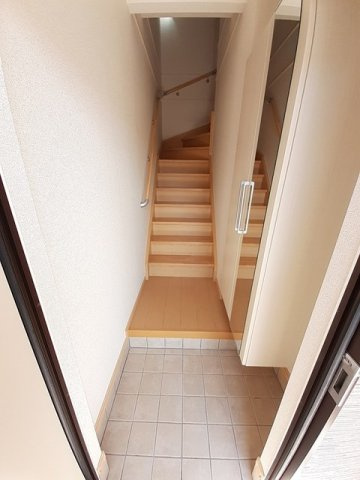フォンテーヌ２番館の玄関