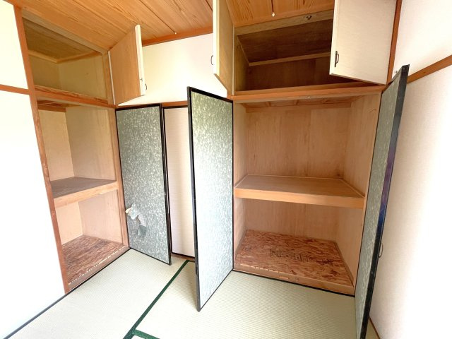 横山ハイツの収納