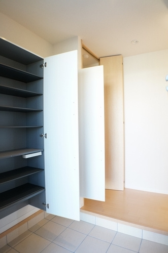 フェリシードの玄関