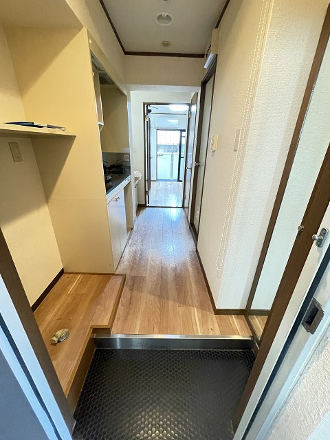 ステラハウス15の玄関