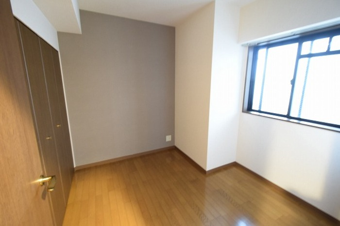 ベレッツァ芦屋Ⅰの洋室
