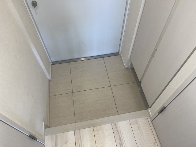【玄関】