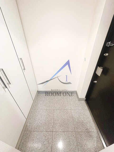 メインステージ千代田岩本町コモデの玄関|玄関です。