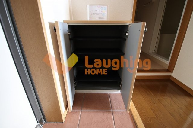 久留米市日ノ出町の賃貸マンションの玄関|ゆったりとした玄関です