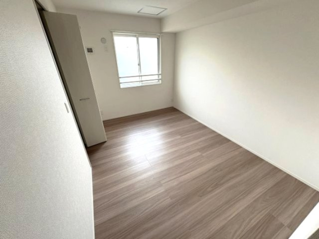 ラポール岡本の寝室