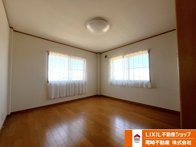 八甫2丁目中古戸建の洋室|2階西側洋室（1）