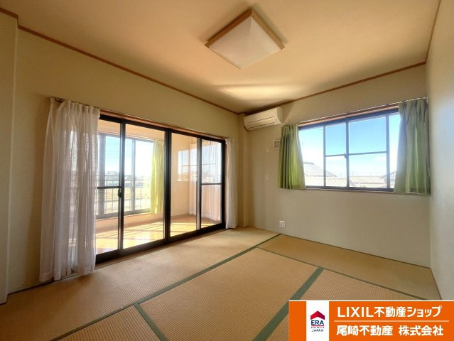 八甫2丁目中古戸建の和室|2階西側和室（1）