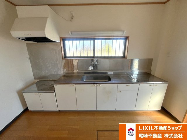 八甫2丁目中古戸建のキッチン