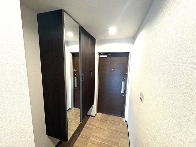 【玄関】 | アイパークス岡山 | ◇◆シューズクローゼット　鏡あります◆◇