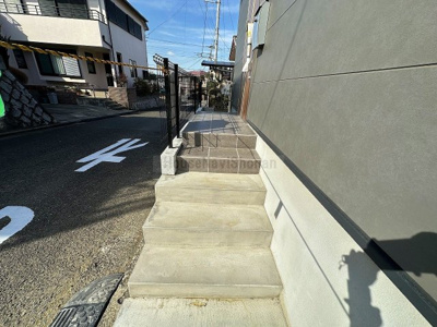 【エントランス】 | 藤沢市渡内2丁目戸建て