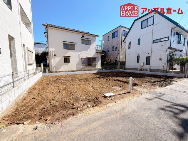 [新築住宅] さいたま市大宮区天沼町2丁目 全2棟の前面道路含む現地写真