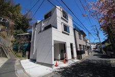 西浦賀2丁目新築分譲住宅　全1棟の画像