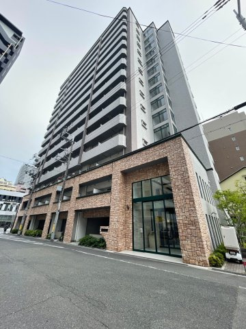 スプランディッド難波の外観