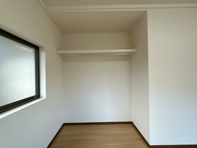 北諸県郡三股町大字蓼池の中古一戸建の収納|オープンクローゼット