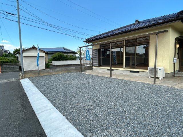 北諸県郡三股町大字蓼池の中古一戸建の庭