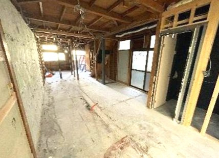 苅田7丁目古民家テナントの内装