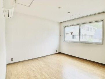 【寝室】 | クァドリフォリオ