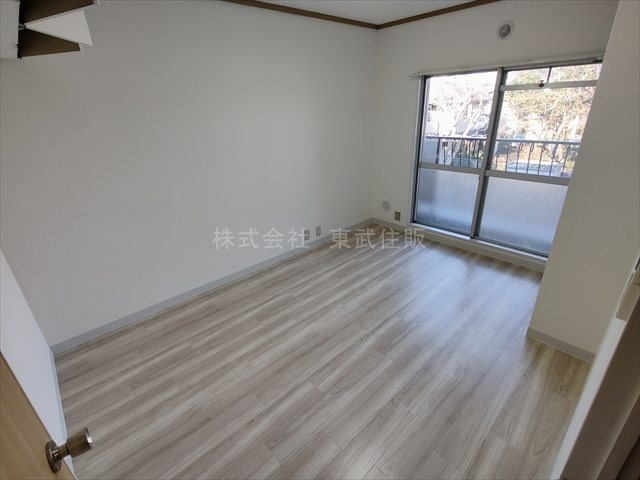 【寝室】の画像