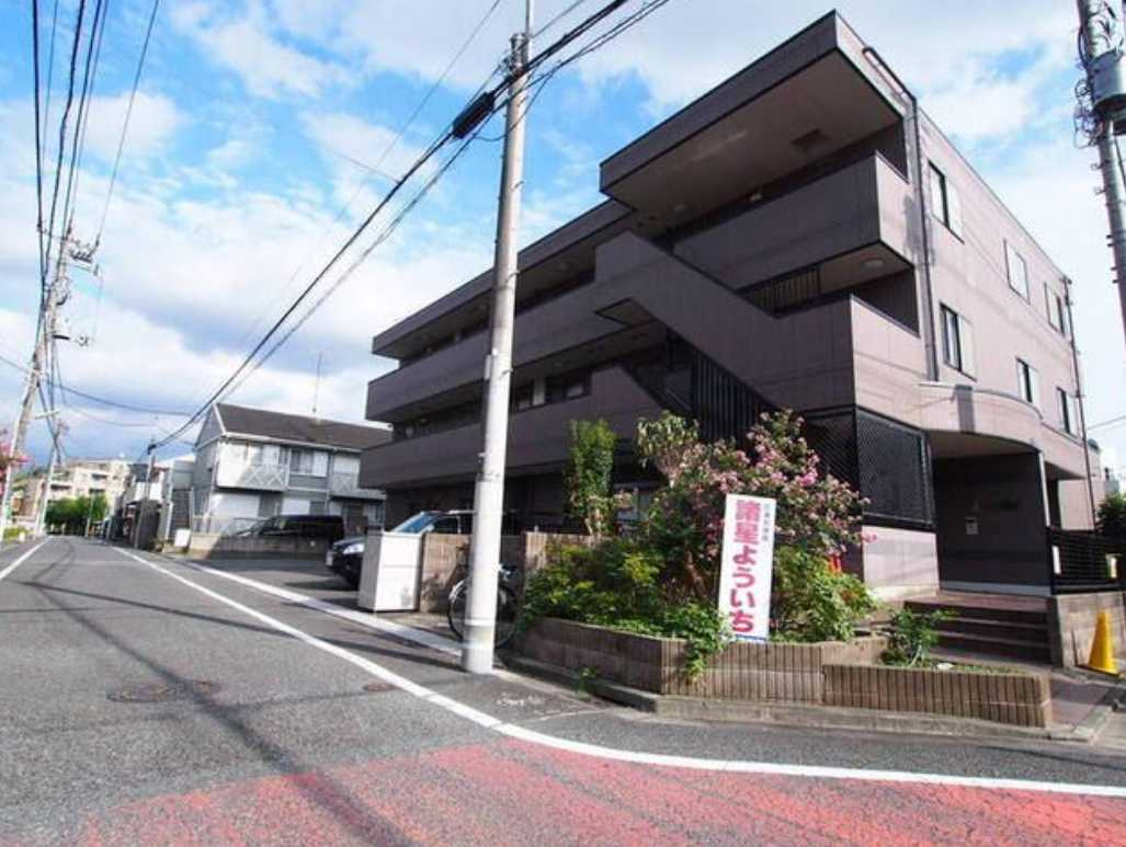 サロンド弦巻　最上階　南向き　駐車場あり