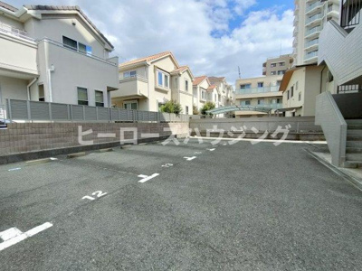 【駐車場】 | ロイヤル曽根
