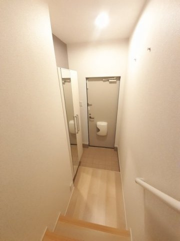 ラテ　ルーナの玄関
