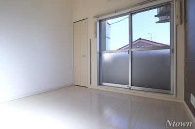 【居間・リビング】 | OakTreeMaison志賀 | おしゃれな居間です