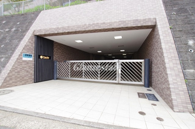 【エントランス】 | T’s garden横浜岸根公園