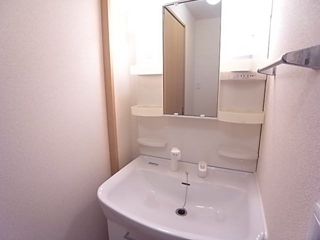 サニープレイス塩屋台の独立洗面台