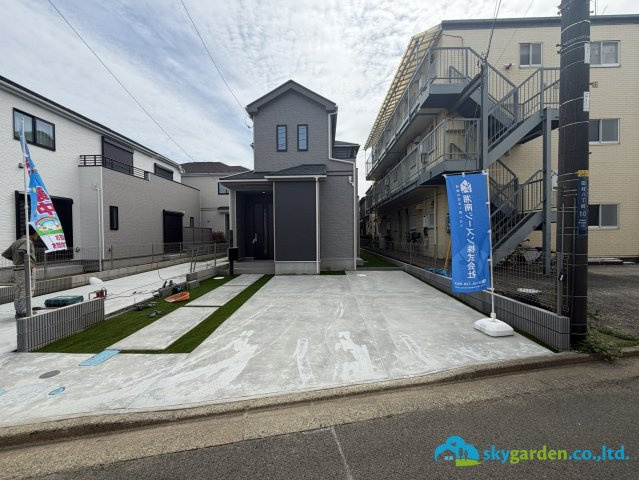 平塚市田村8丁目　新築分譲住宅　全3棟C号棟　の外観