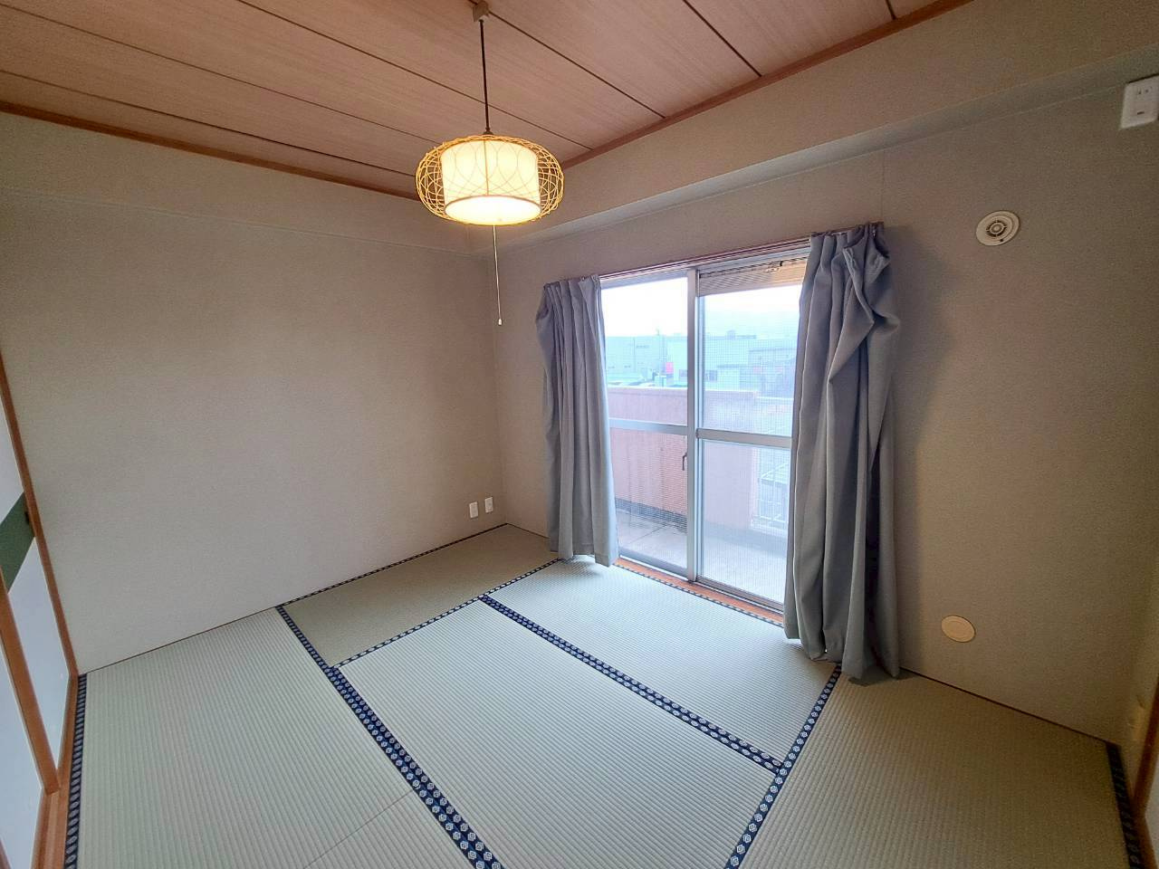 松尾ビルの和室