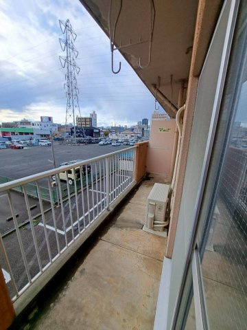 松尾ビルのバルコニー